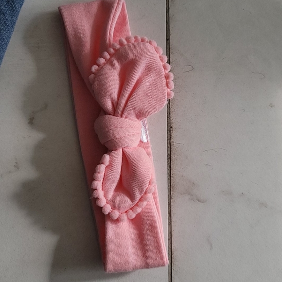 Bundle 👗🥿🥿🎀Kids girl dress,bow,and Pink shoes - Picture 3 of 6